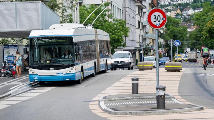 Les villes de Zurich et de Winterthour ne pourront pas étendre les zones à 30 km/h à leurs axes principaux, comme elles en avaient l'attention (archives).