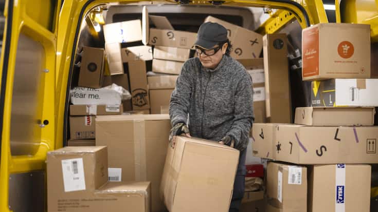 La Poste a livré 7,9 millions de colis pendant la période du Black Friday, un nouveau record. (archives)