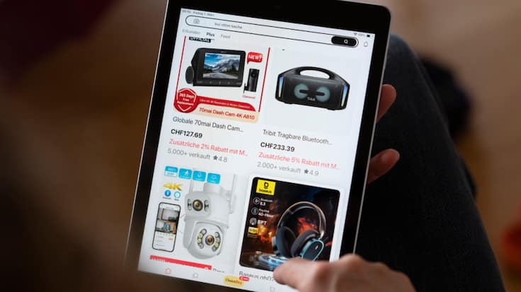 Les plateformes de commerce en ligne devraient signaler clairement sur leur site les produits qui sont interdits en Suisse (image symbolique).