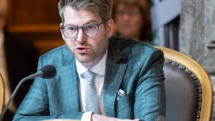 Baptiste Hurni (PS/NE) s'est en vain opposé au gel des dépenses jusqu'en 2030 dans la coopération internationale.