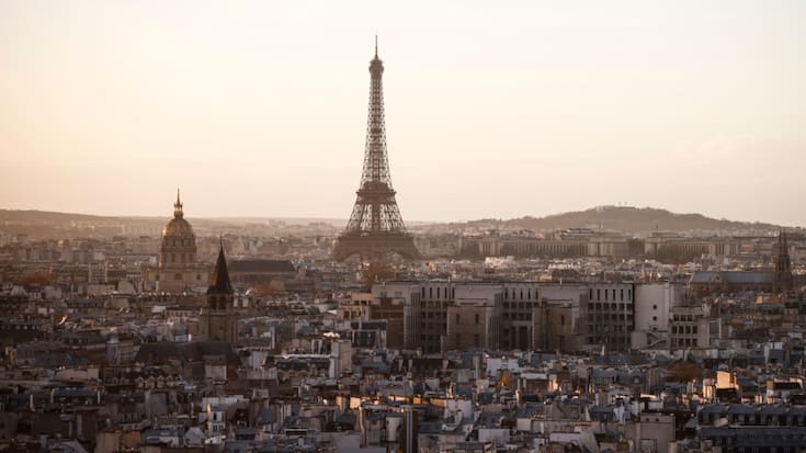 La Banque de France a relevé sa prévision de croissance à 0,9% pour 2025 et 1% pour 2026, notamment en raison de chocs sur l'économie française aux effets moindres qu'escompté il y a quelques mois, et malgré un contexte budgétaire incertain. (archives)