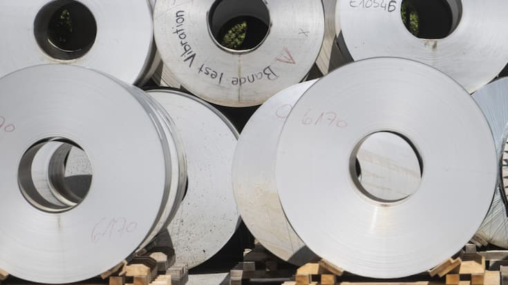 Les attentes pour l'évolution de l'économie suisse continuent de s'améliorer, les entrepreneurs retrouvant leur optimisme d'avant la guerre commerciale initiée par les Etats-Unis. (archives)