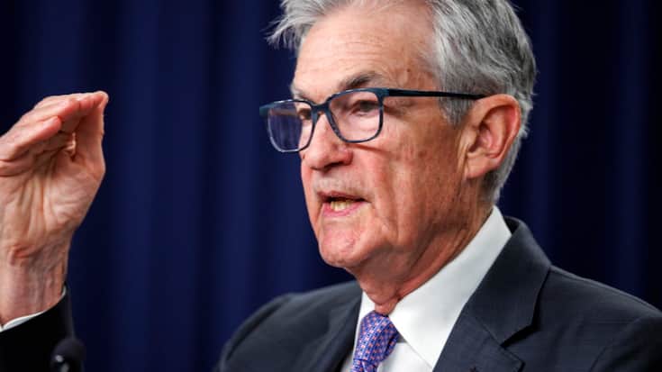 Le président américain Donald Trump fait pression sur le président de la Fed, Jerome Powell (image), pour pousser la banque centrale à abaisser plus fortement ses taux (archives).