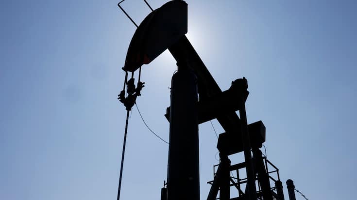 Jeudi matin, le baril de WTI nord-américain lâchait 3,24% à 60,00 dollars, et celui de Brent de la mer du Nord 3,22% à 64,37 dollars (archives).