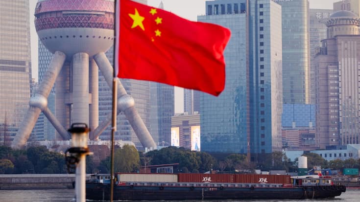 Les économistes sondés par l'AFP anticipent une progression du PIB chinois de 4,9% pour 2005, la plus faible performance depuis 1990, lorsque la Chine était frappée par des sanctions occidentales après la répression des manifestations de la place Tiananmen (archives).