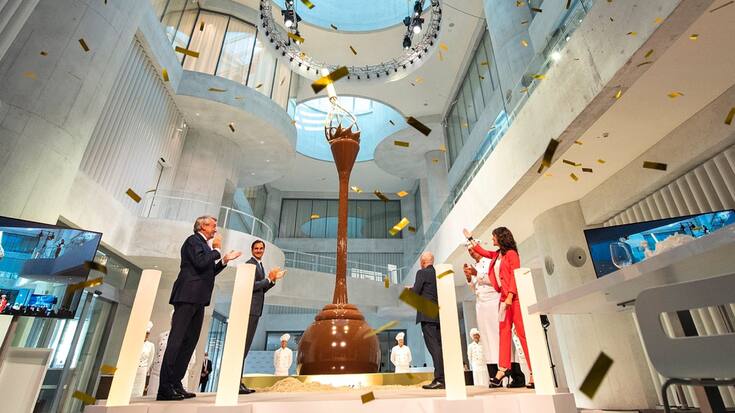 Le chocolatier suisse Lindt & Sprüngli compte 500 boutiques et un réseau de 100 distributeurs à travers le monde.