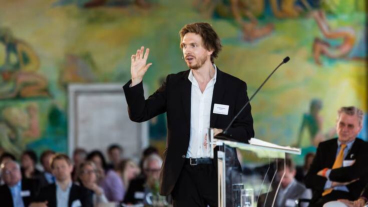 Christian Busch