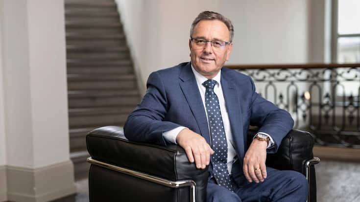 Le grand argentier Roberto Schmidt