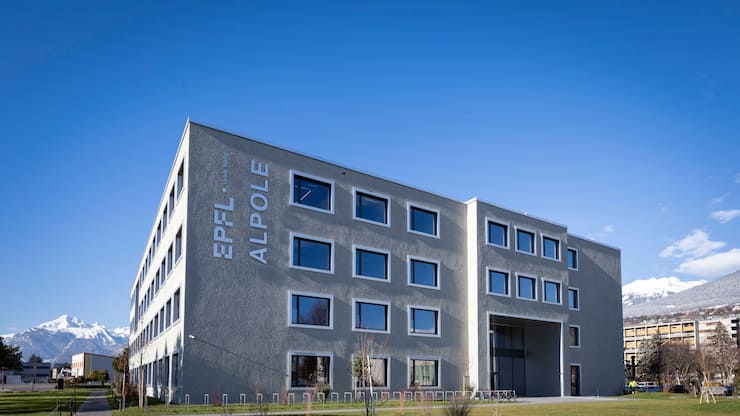 <p>Le centre Alpole accueillera près de 150 chercheurs et collaborateurs de l’EPFL d’ici au milieu de l’année.</p>