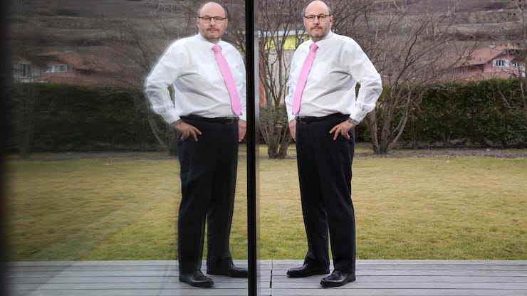 STÉPHANE HAEFLIGER Senior Consultant et membre de direction chez Vicario Consulting