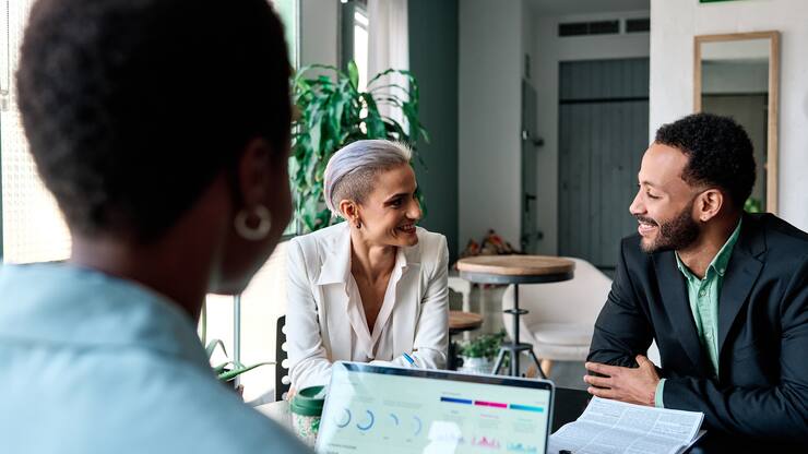 Nous recherchons la meilleure compagnie d’assurances de Suisse en 2025!