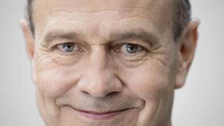 Patrick Frank: Responsable informatique, Helsana