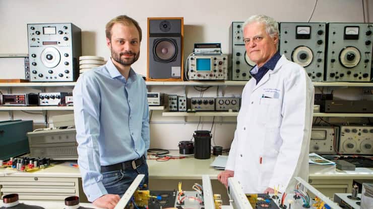 Jean Maurer, 77 ans, se prépare à passer la main à son fils Marc. Tous deux sont ingénieurs de formation. Une transition tout en douceur, qui a débuté il y a plus de dix ans.