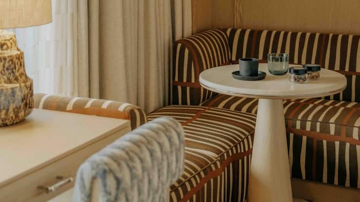 Chambre élégante du nouvel hôtel Le Clay en Lavaux.