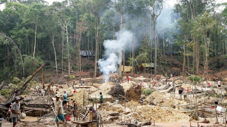 Le président brésilien Jair Bolsonaro est favorable à l'autorisation d'activités minières et agricoles dans la forêt amazonienne, ce qui mène à sa déforestation (archives).