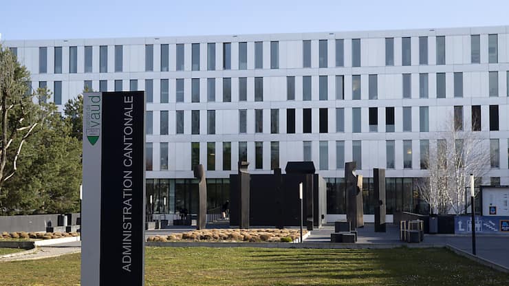 C'est dans la salle d'audience cantonale de Renens que deux Genevois doivent s'expliquer sur leur participation au braquage de convoyeurs de fonds à Chavornay en 2018.