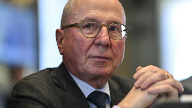 Les cantons sont désormais davantage impliqués dans la prévention en cas de pénurie d'électricité, a déclaré le président de la CCDJP Fredy Fässler (archives).
