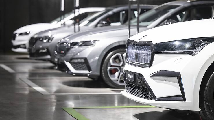 Le nombre de voitures de tourisme neuves mises en circulation en uin  a baissé de 10% pour passer à 22'689 véhicules., le repli atteignant 2% après six-mois (archives).