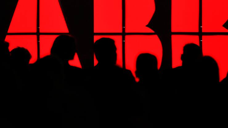 ABB n'a donné aucune information sur le montant de la transaction. WSF exploite le plus grand système de ferry aux États-Unis, exploitant 21 bateaux sur 10 itinéraires desservant 19 terminaux, selon le communiqué.(KEYSTONE/Walter Bieri)