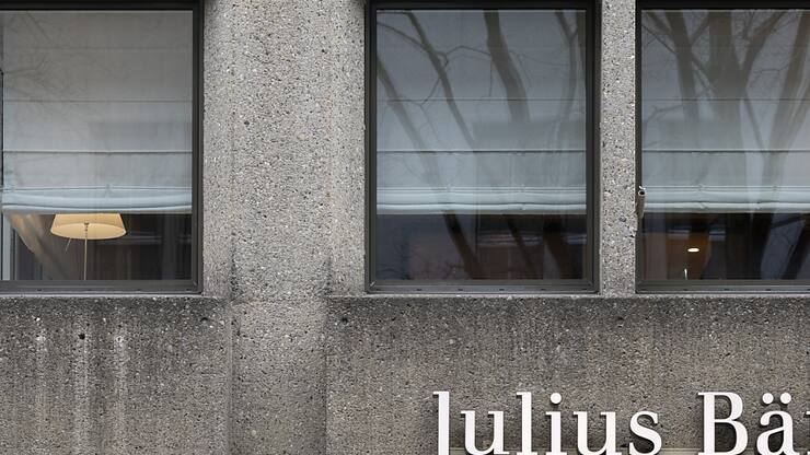 Cette année, 250 postes doivent être supprimés chez Julius Bär, mais le groupe veut recruter 60 à 65 conseillers clientèle. (archive)