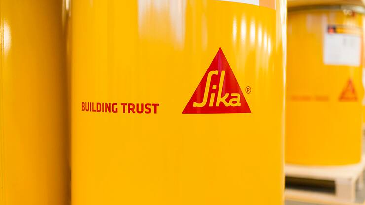 Le groupe, qui compte plus de 400 usines et quelque 34'000 collaborateurs dans le monde. (KEYSTONE/Christian Beutler)