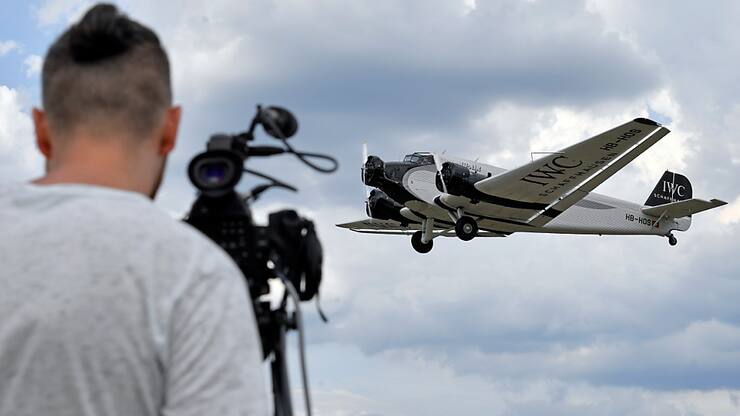 "Tante Ju" a de nombreux fans. Ces derniers ne pourront plus jamais la photographier en vol, mais auront la possibilité d'aller l'admirer au musée de l'aviation de Dübendorf, près de Zurich.