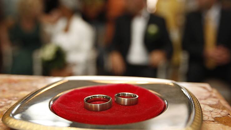 La commission compétente du National souhaite agir contre la pénalisation du mariage en matière d'impôts (image d'illustration).