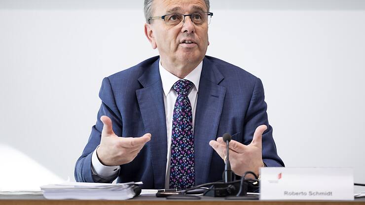 Roberto Schmidt, chef du Département valaisan des finances et de l'énergie, a présenté le budget cantonal 2025 mardi (archives).