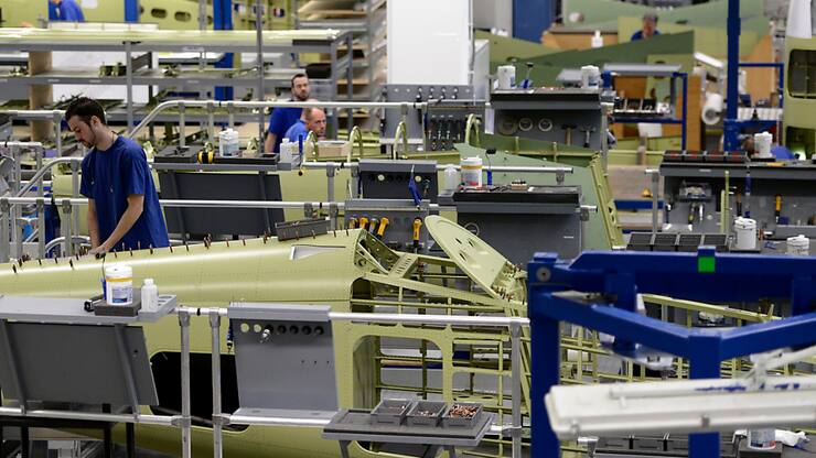 La question des exportations d'armes continue de diviser les milieux politiques en Suisse (photo symbolique).