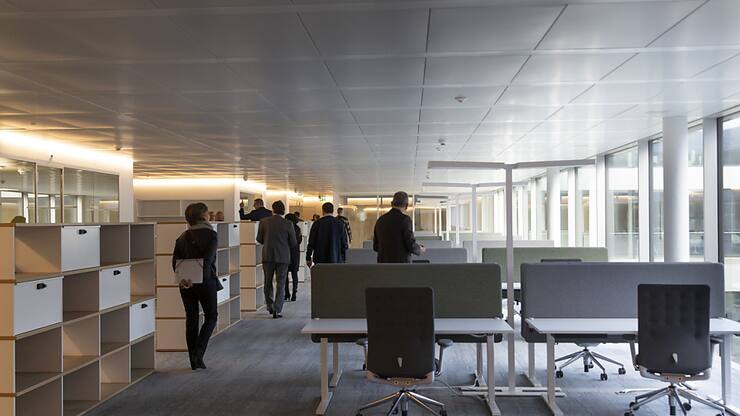 Les créations d'entreprises augmentent par contre dans les transports et entreposage (+12,3% après +4,4%) et elles rebondissent dans les activités financières et d'assurance (+4,2% après -1,4%). (GCTA). (KEYSTONE/Salvatore Di Nolfi)