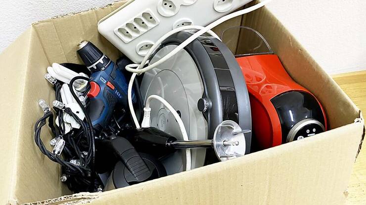 En moyenne, 15 % des 74 appareils électriques inutilisés sont retenus dans un ménage européen.