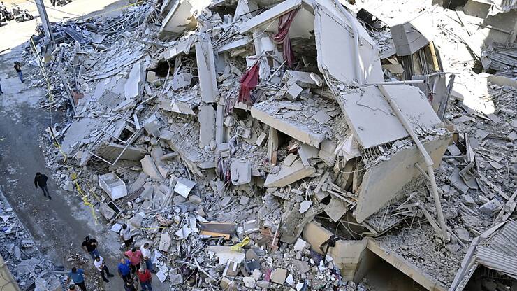 Cibler les branches d'Al-Qard al-Hassan "constitue probablement une violation au droit humanitaire international et doit faire l'objet d'une enquête comme pour un crime de guerre", dits Amnesty dans son communiqué, réclamant "une enquête internationale (...) qui doit être ouverte de toute urgence".