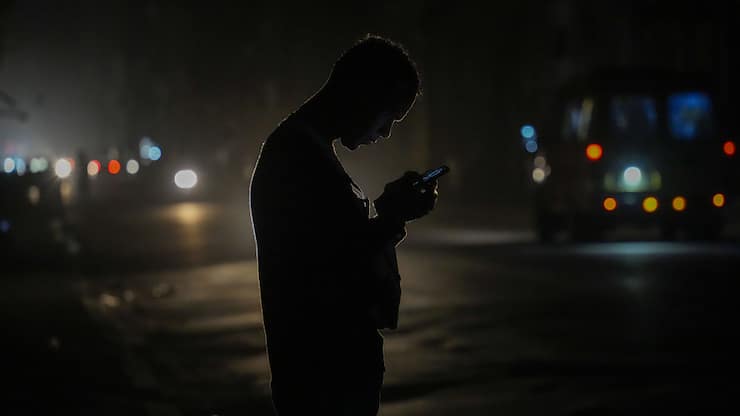 Cuba s'est retrouvé dans le noir complet vendredi en raison d'une avarie sur la principale centrale thermoélectrique du pays.