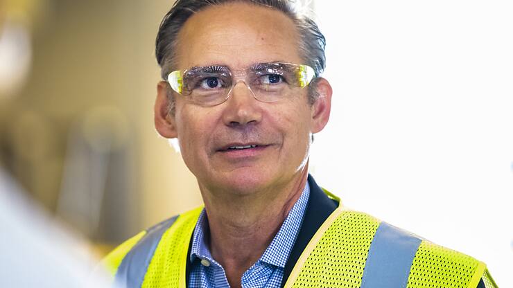 "Ma mission est assez claire: remettre ce grand navire dans la bonne direction et rétablir Boeing dans sa position de leader que nous connaissons et que nous souhaitons", a dit Kelly Ortberg, patron de l'avionneur américain depuis début août.