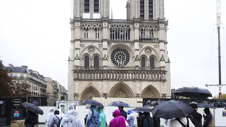 La cathédrale Notre-Dame à Paris sera bientôt rouverte au public.