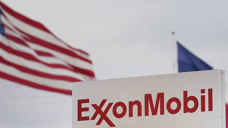 De juillet à fin septembre, ExxonMobil a engrangé un bénéfice net de 8 ,61 milliards de dollars , un montant supérieur au consensus de FactSet à 8,28 milliards (archives).