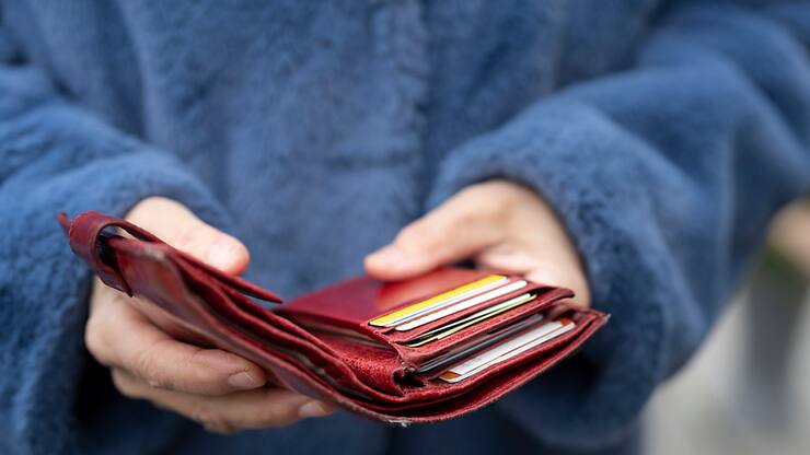 Les salaires effectifs ont augmenté de 2,1% en 2024, selon l'OFS. (image symbolique)