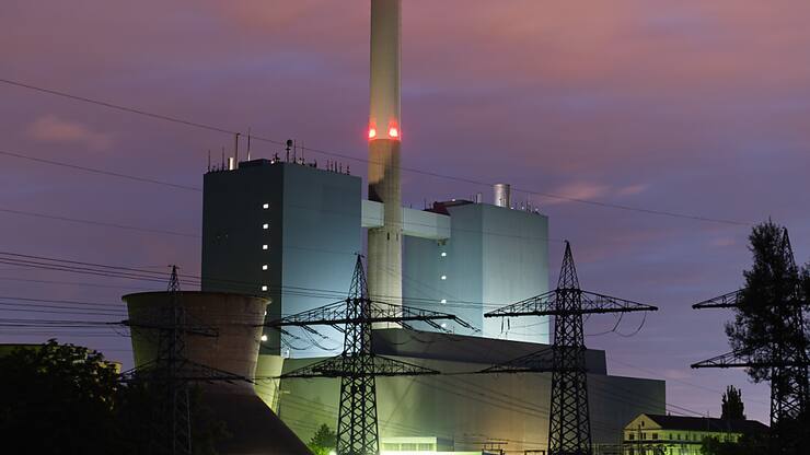 Les centrales à gaz émettent moins de CO2 que les centrales au charbon ou au pétrole, mais elles rejettent aussi des quantités considérables de ce gaz à effet de serre. (Photo d'archives)