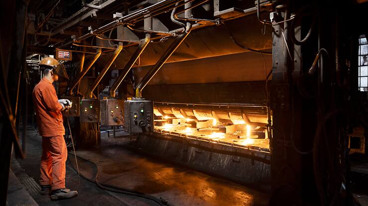 Une commission du National veut soulager financièrement les grandes entreprises d'acier et d'aluminium via des prix de l'électricité réduits (archives).