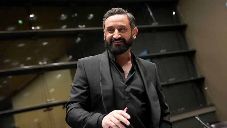 Chaîne de l'animateur controversé Cyril Hanouna, C8 a lancé une pétition pour demander le maintien de sa fréquence (archives).