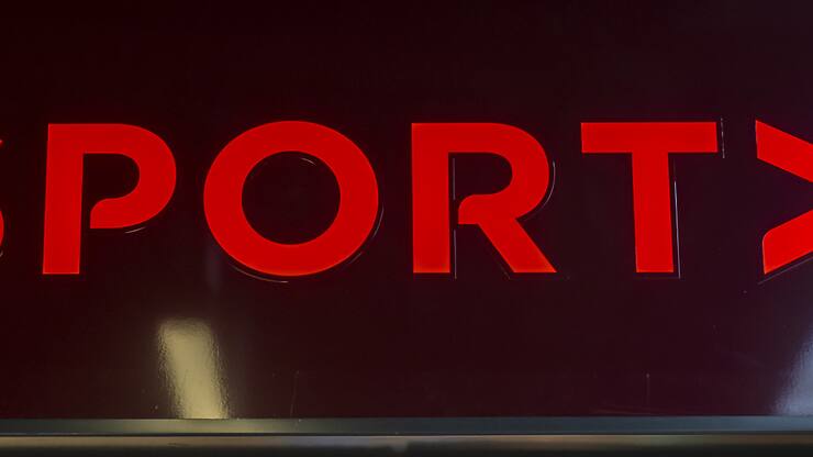 La Commission fédérale de la concurrence n'a posé aucune condition à la cession par Migros d'une partie de ses points de vente de l'enseigne SportX  à Ochsner Sport et Dosenbach (archives).