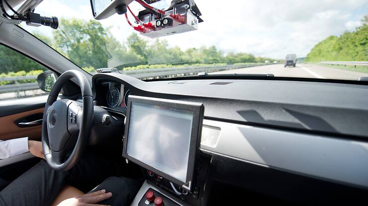 Il sera possible d'utiliser des voitures avec conduite automatisée dès le 1er mars 2025 (archives).