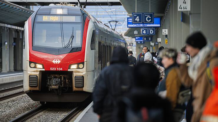 Les pendulaires, ici en gare de Renens, se sont bien adaptés au nouvel horaire CFF (archives).