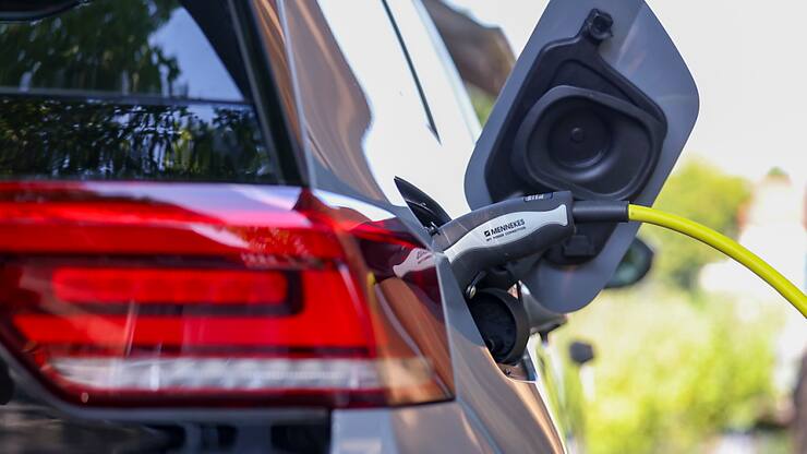 Si le marché automobile a été morose dans l'ensemble, le repli a été encore plus marqué pour les véhicules électriques (archives).