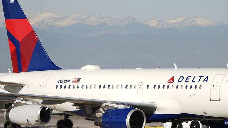 Entre octobre et décembre, Delta a réalisé un chiffre d'affaires de 15,56 milliards de dollars en hausse de 9% sur un an (archives).