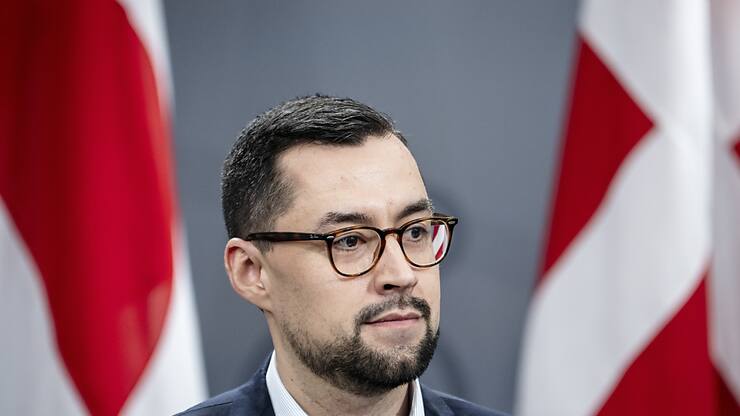 Mute Egede a stipulé que le Groenland continuerait à coopérer avec les Etats-Unis, tout en soulignant que ce serait à ses propres conditions et que c'était "le peuple groenlandais qui décidait de son avenir".