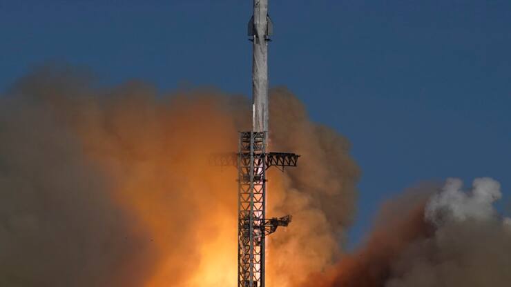 La fusée la plus grande jamais construite, Starship, a décollé jeudi au Texas pour un nouveau vol d'essai