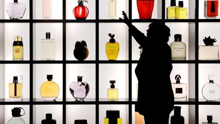 Interparfums mise sur son plan de lancements 2025, axé sur les marques Jimmy Choo, Montblanc, Coach, Lacoste et Rochas pour "envisager une nouvelle année de croissance des ventes et des résultats" (archives).