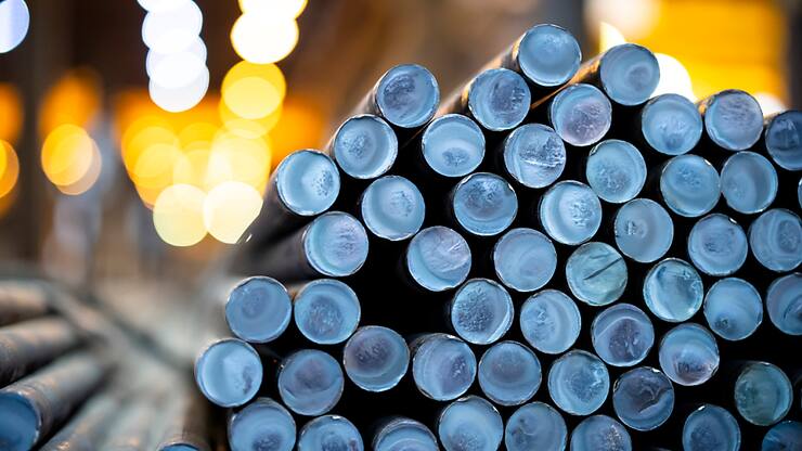 Swiss Steel justifie ce souhait par les coûts et les exigences administratives relativement élevés liés à la cotation en Bourse (archives).