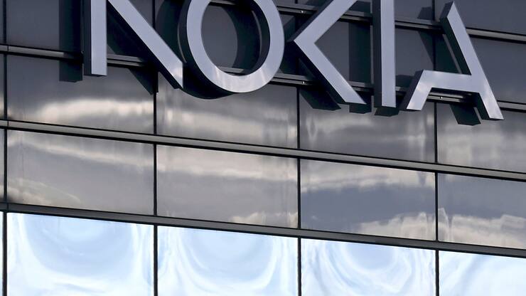 L'équipementier a enregistré une hausse de 89% de son bénéfice net en 2024 à 1,28 milliards d'euros et fait état d'un net redressement de ses ventes de 10% au quatrième trimestre.